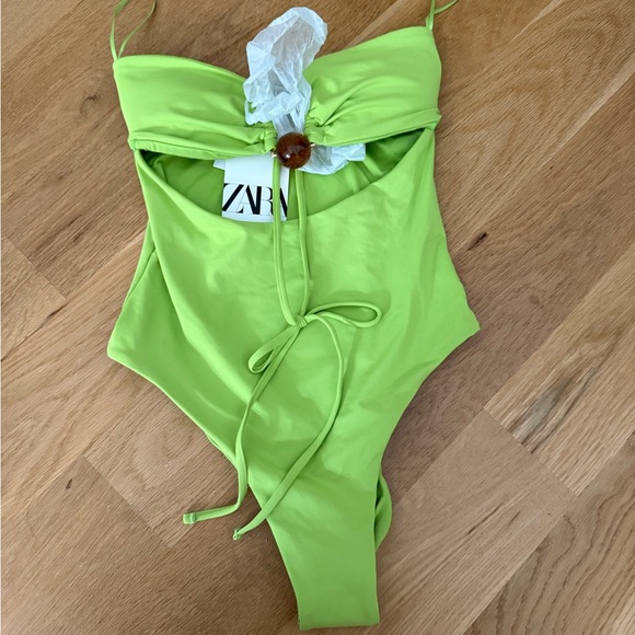 BEAD BANDEAU SWIMSUIT - Picture 4 of 4